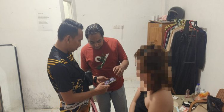Polisi Ungkap Prostitusi Online Lewat MiChat di Kota Gorontalo