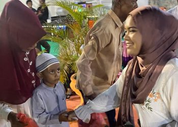 Kaum Duafa Desa Padengo Dapat Bantuan dari Penambang Rakyat Pohuwato