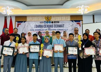 SMA Negeri 1 Gorontalo Raih  Juara LCC Yang di Gelar Fakultas Hukum UNISAN
