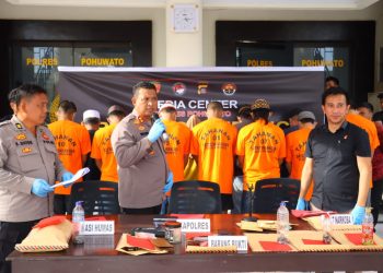 Kapolres Pohuwato Pimpin Press Releas Perkara Persetubuhan Anak di Bawah Umur