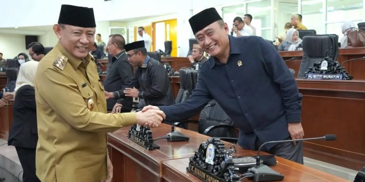 Momen di Paripurna, Mikson Yapanto: Gusnar Ismail Pemimpin Visioner