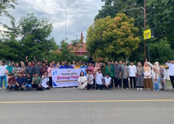 Diterpa Isu Miring,  Penambang Pohuwato Tetap Berbagi dengan Masyarakat