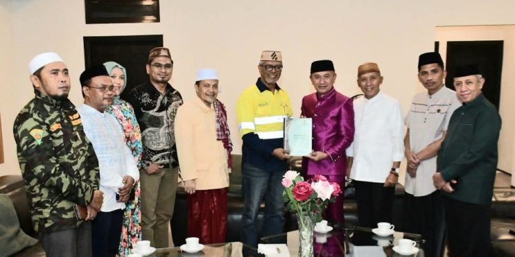 Bupati Pohuwato Ajak PGP Salurkan Zakat untuk Kesejahteraan Masyarakat