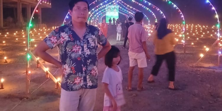 Cahaya Tradisi Tumbilotohe di Kampus ITB Ichsan Boalemo Menarik Perhatian Warga