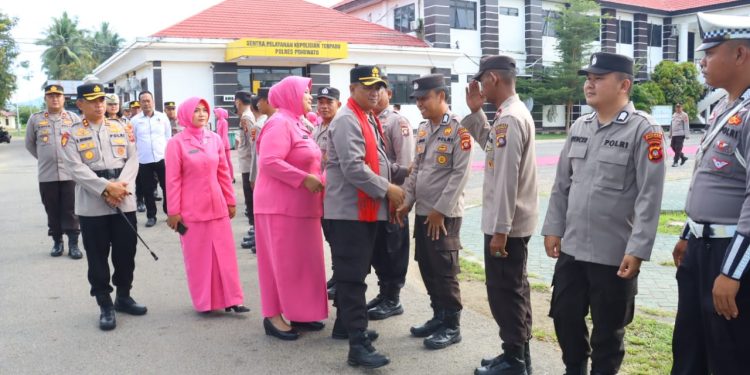 Perpisahan Penuh Makna: AKBP Winarno Lepas Jabatan Kapolres Pohuwato