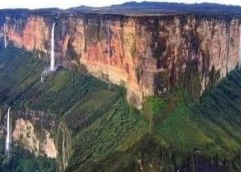 Monte Roraima, Gunung Tertua yang Menantang Logika di Alam
