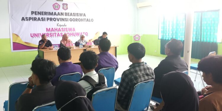 20 Mahasiswa Unipo Terima Beasiswa Pemerintah