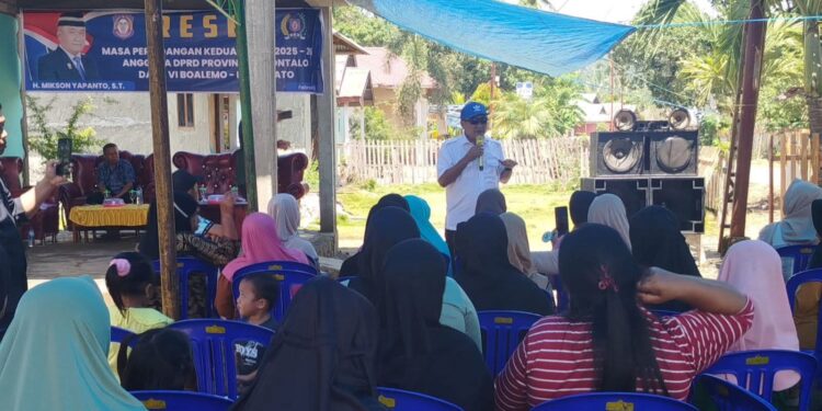 Reses Ketua Komisi II DPRD Provinsi di Trikora, Warga Keluhkan Jalan Desa dan Sungai Tercemar