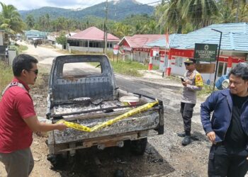 Polres Pohuwato Respons Cepat Kebakaran Mobil Carry di Hulawa 