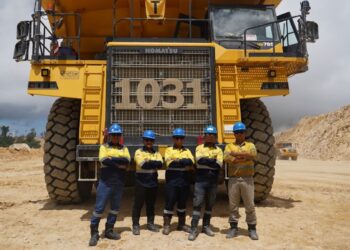 Dari Driver Jadi Operator HD 785, Tiga Putra Pohuwato Naik Kelas