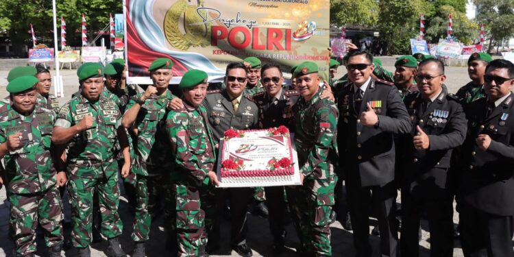 Kodim 1304 Gorontalo Beri Kejutan HUT Bhayangkara ke-80