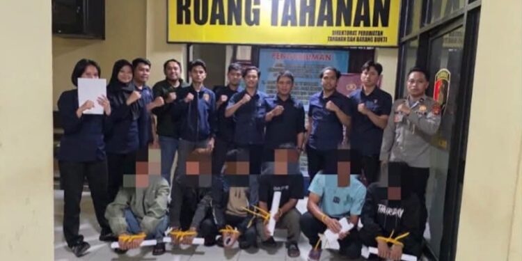 URC Polresta Gorontalo Kota Amankan Tujuh Pria dalam Kasus Penganiayaan Bers*jam
